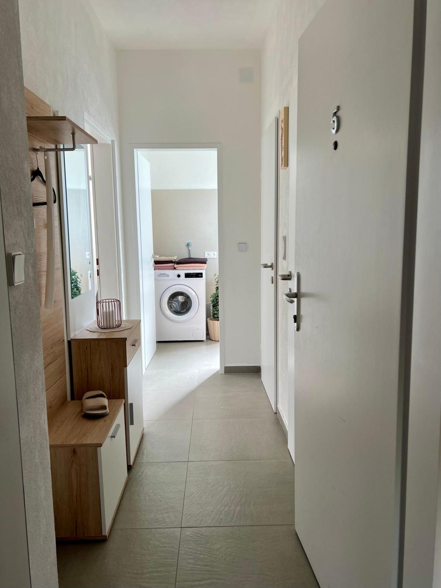 Apartment Naehe Red Bull Ring นิทเทลเฟลด์ ภายนอก รูปภาพ